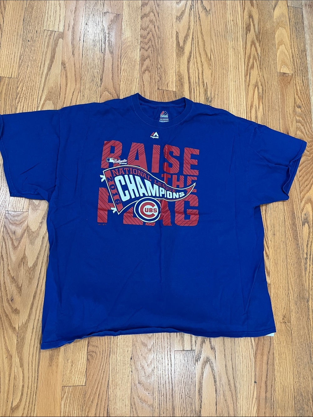 Chicago Cubs 2016 NL Baseball Champions Raise The Flag 2XL Majestic T Shirt